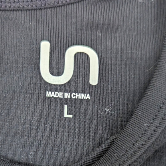 Urban Savage Studded Crop Tee Tank Top NEW Womens Large Black Workout Athletic - Picture 10 of 13